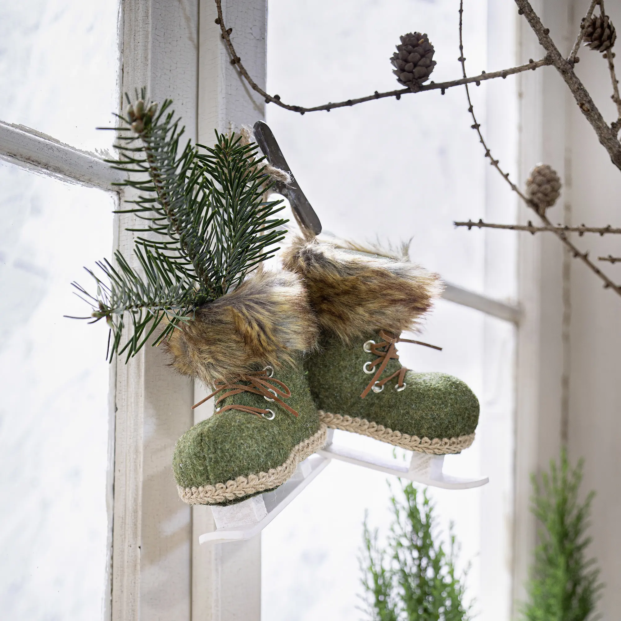 Hänger "Schlittschuhe", 2er Set im Frank Flechtwaren Online Shop für Dekohänger kaufen Hänger "Schlittschuhe", 2er Set im Frank Flechtwaren Online Shop für Dekohänger kaufen
