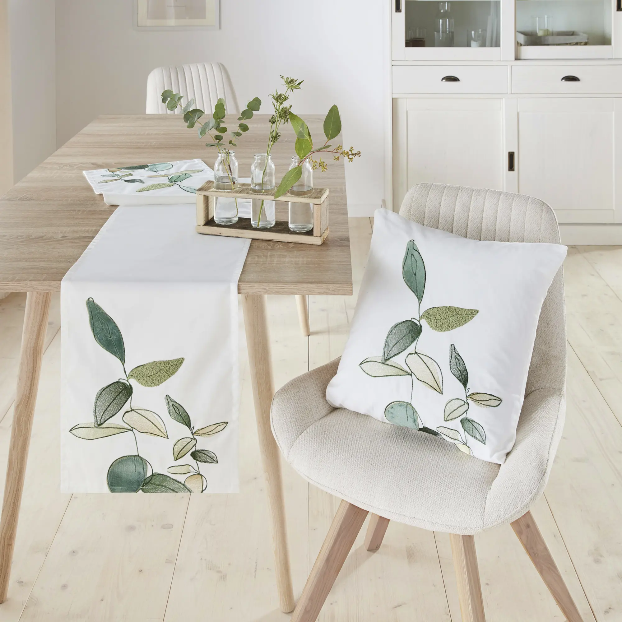 Kissenhülle "Blätter"  im Frank Flechtwaren Online Shop für Kissenhüllen kaufen