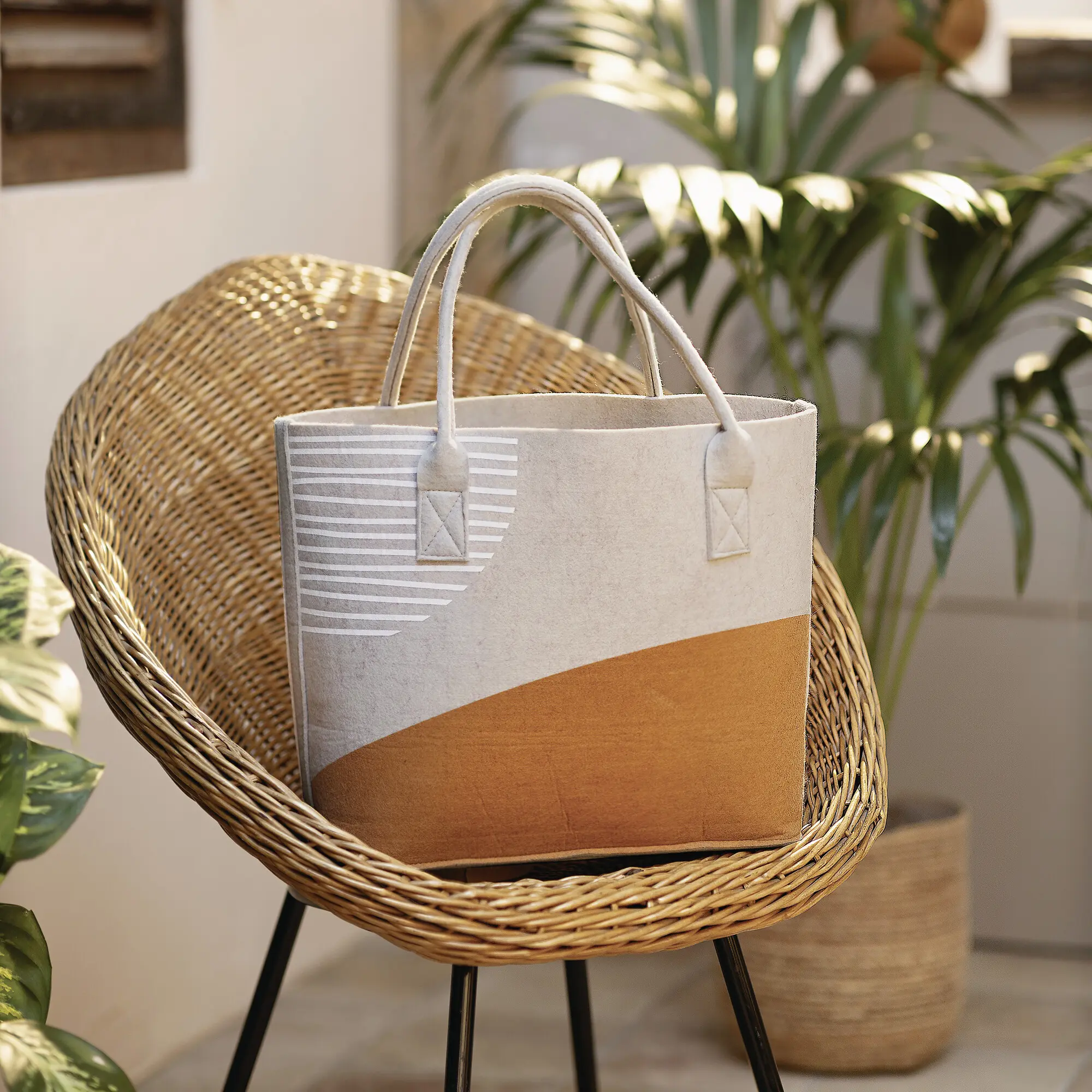 Tasche "Sundown" im Frank Flechtwaren Online Shop für Taschen kaufen Tasche "Sundown" im Frank Flechtwaren Online Shop für Taschen kaufen