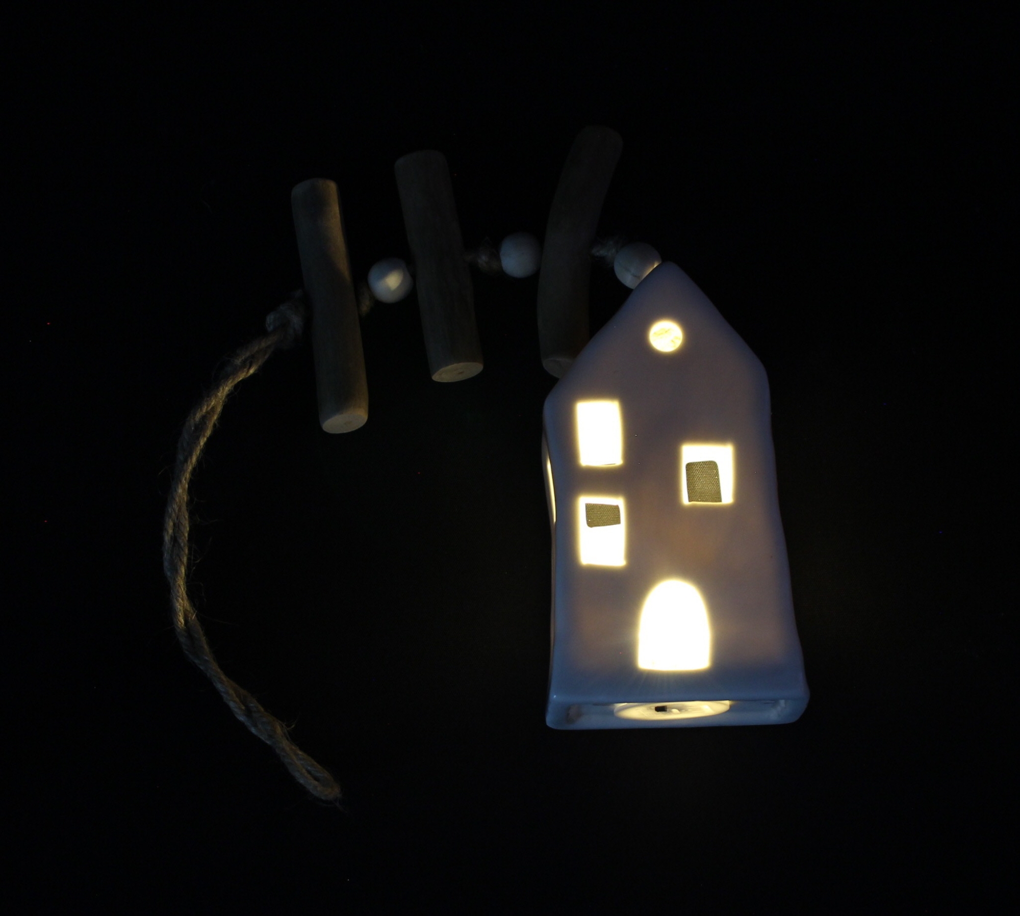 LED-Hänger "Häuschen" im Frank Flechtwaren Online Shop für Ostern kaufen LED-Hänger "Häuschen" im Frank Flechtwaren Online Shop für Ostern kaufen