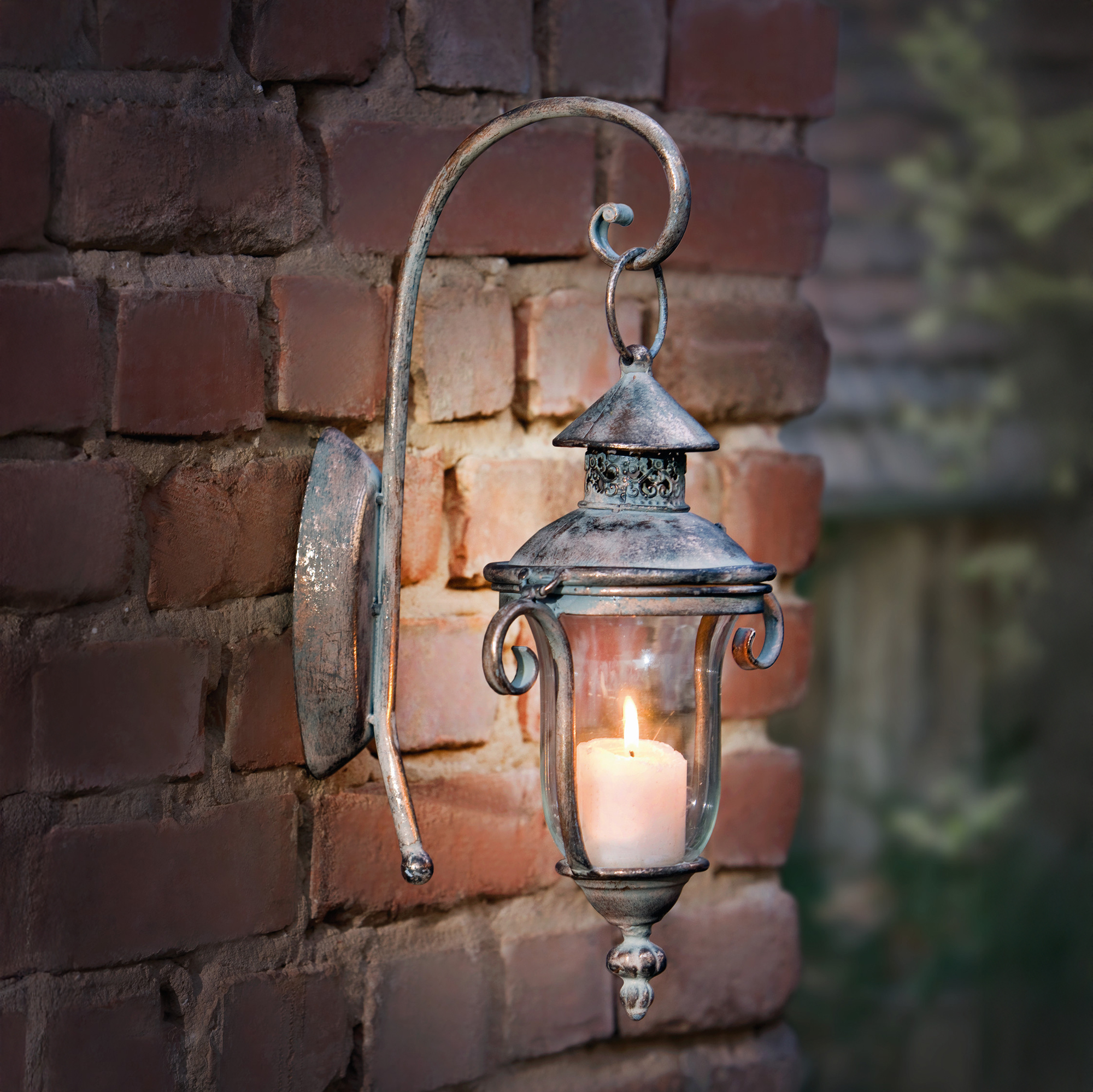 Wandlaterne "Shabby-Grey" im Frank Flechtwaren Online Shop für Laternen kaufen Wandlaterne "Shabby-Grey" im Frank Flechtwaren Online Shop für Laternen kaufen