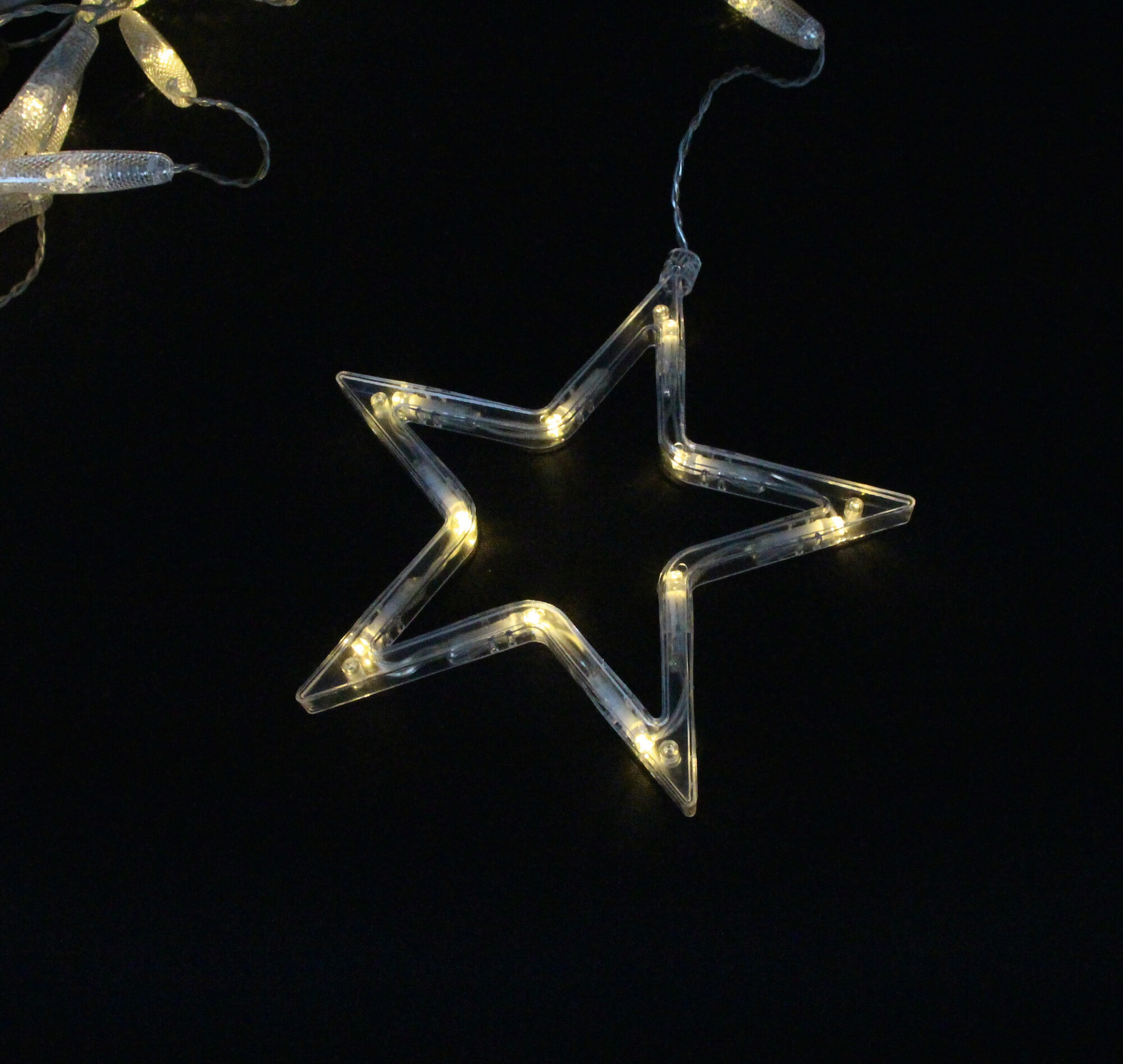 LED-Lichtervorhang "Sterne" im Frank Flechtwaren Online Shop für Weihnachten kaufen LED-Lichtervorhang "Sterne" im Frank Flechtwaren Online Shop für Weihnachten kaufen