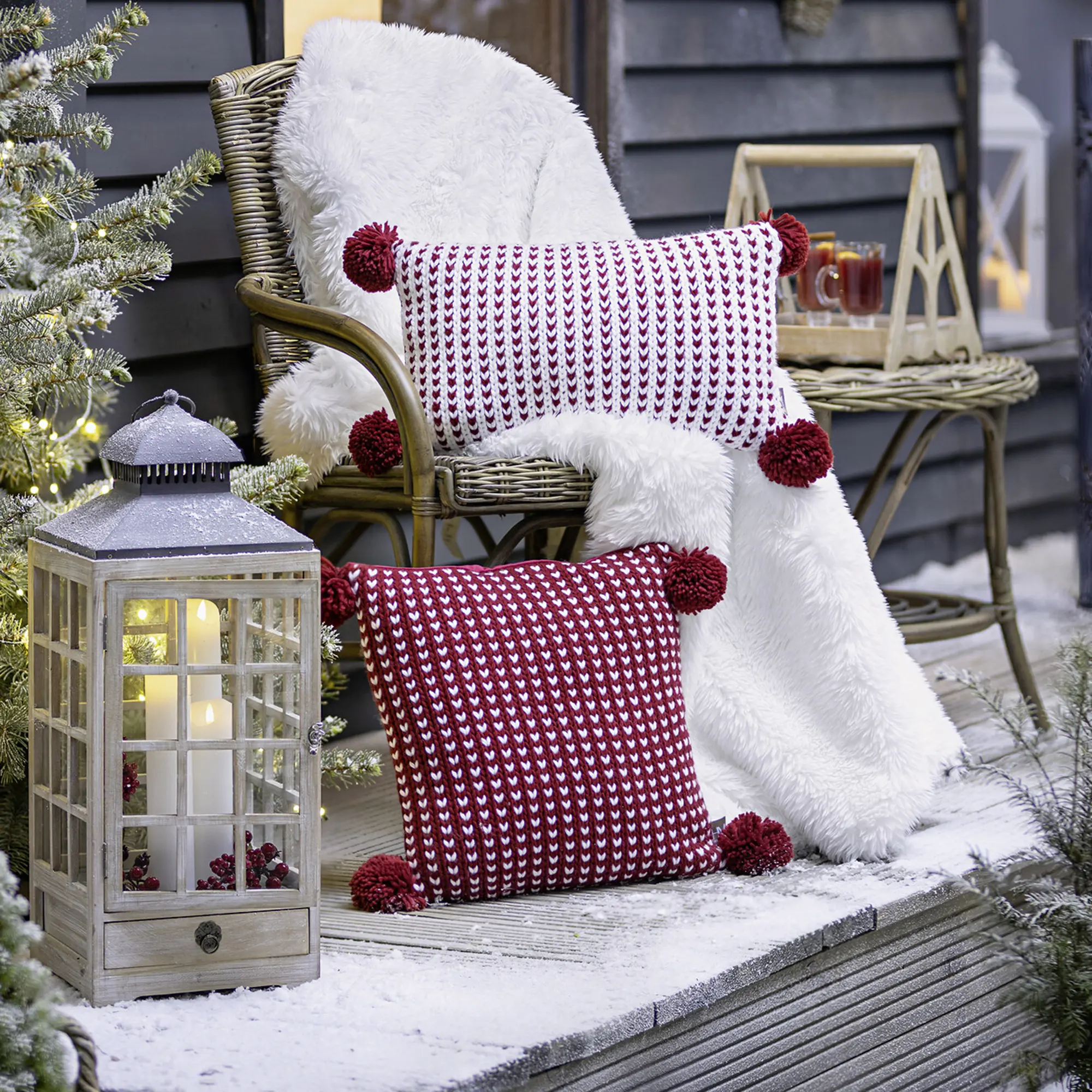 Kissenhülle "Bommel", 2er Set im Frank Flechtwaren Online Shop für Weihnachten kaufen Kissenhülle "Bommel", 2er Set im Frank Flechtwaren Online Shop für Weihnachten kaufen