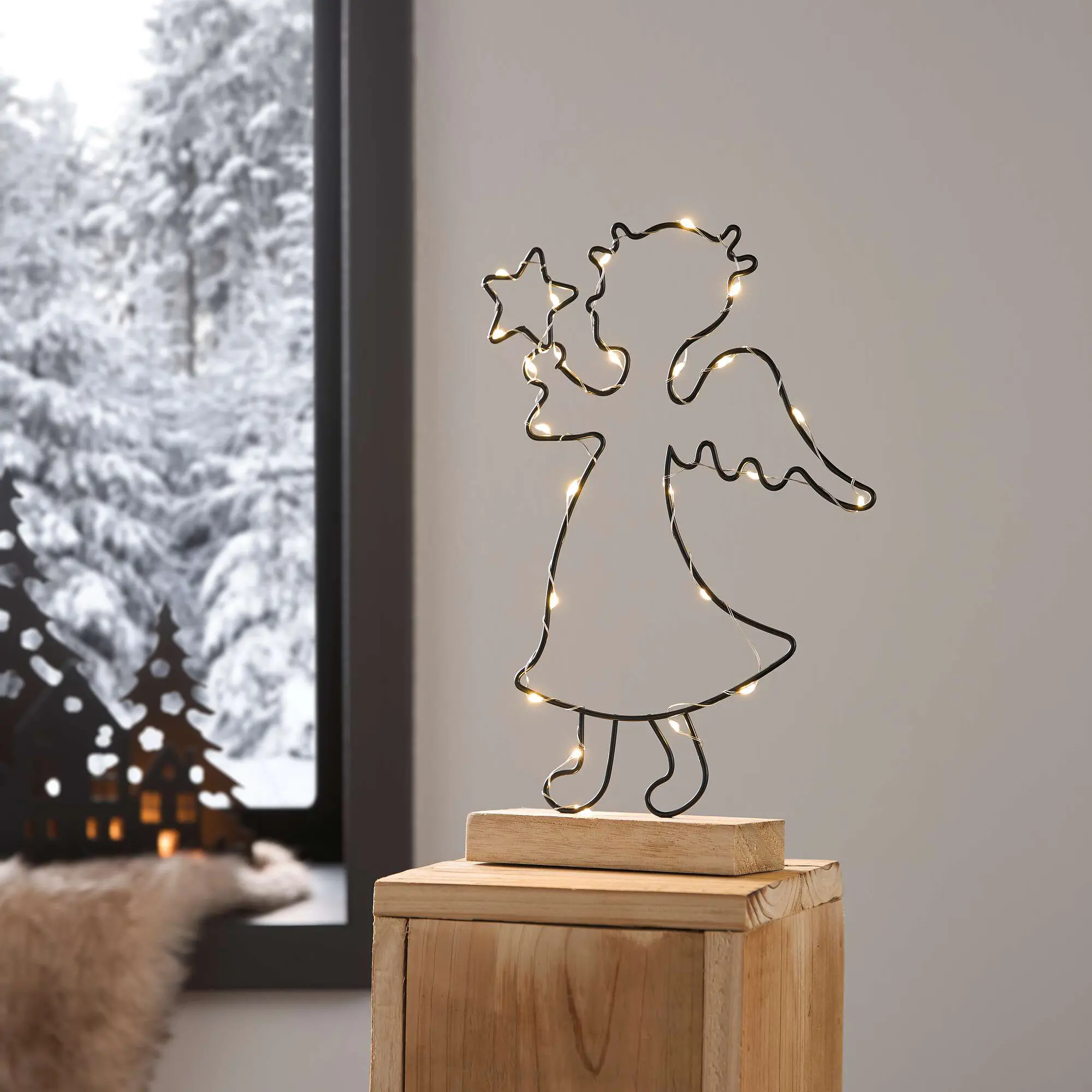 LED-Deko "Engel mit Stern"  im Frank Flechtwaren Online Shop kaufen