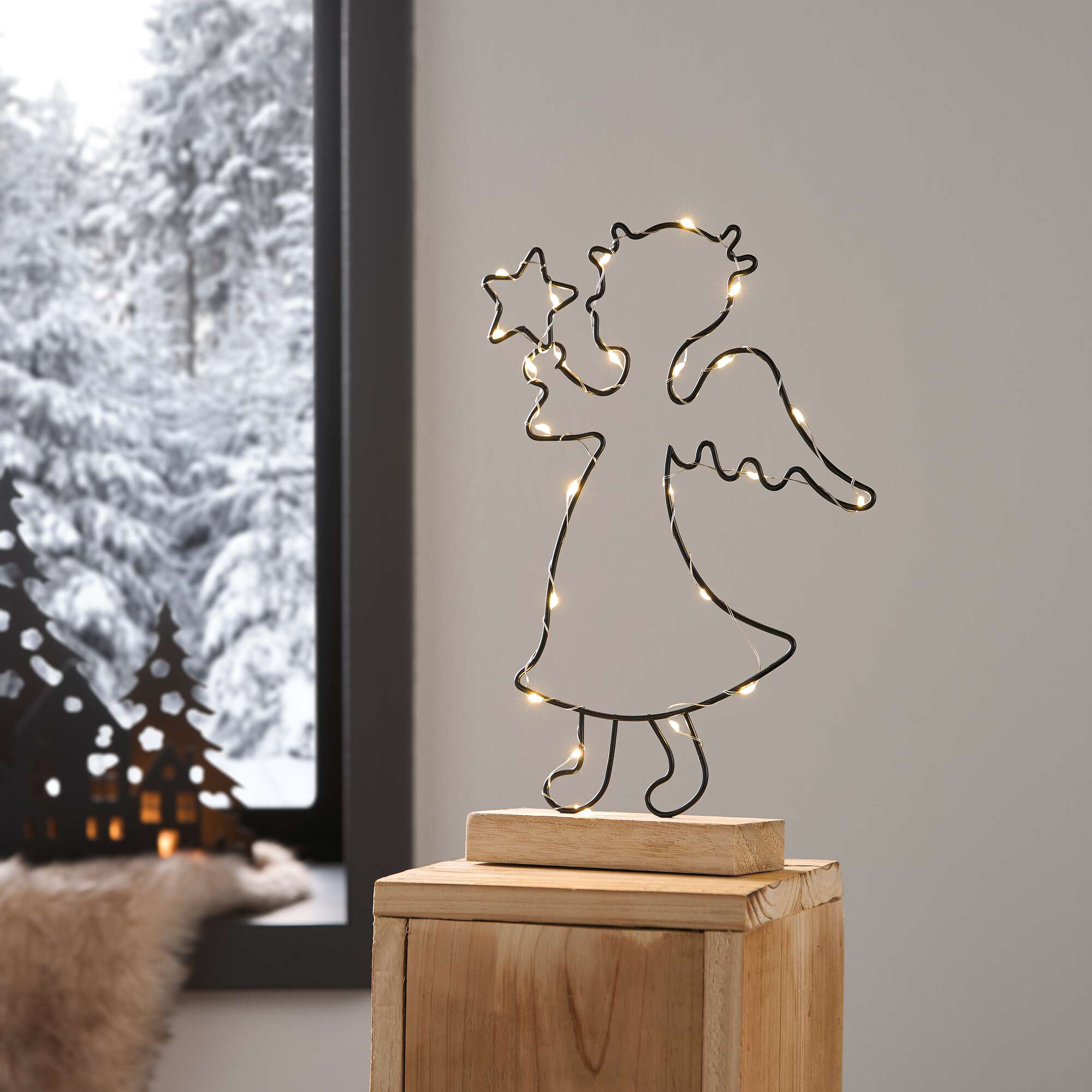 LED-Deko "Engel mit Stern"  im Frank Flechtwaren Online Shop kaufen