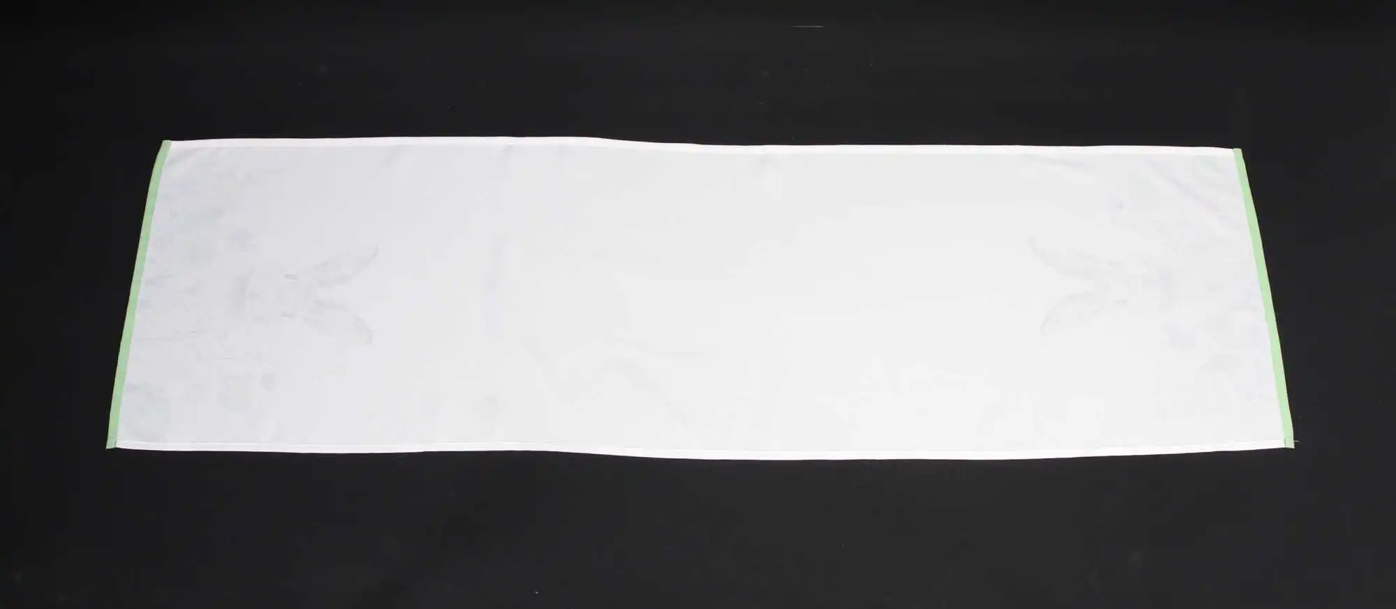 Tischläufer "Osterhäschen"  im Frank Flechtwaren Online Shop für Ostern kaufen
