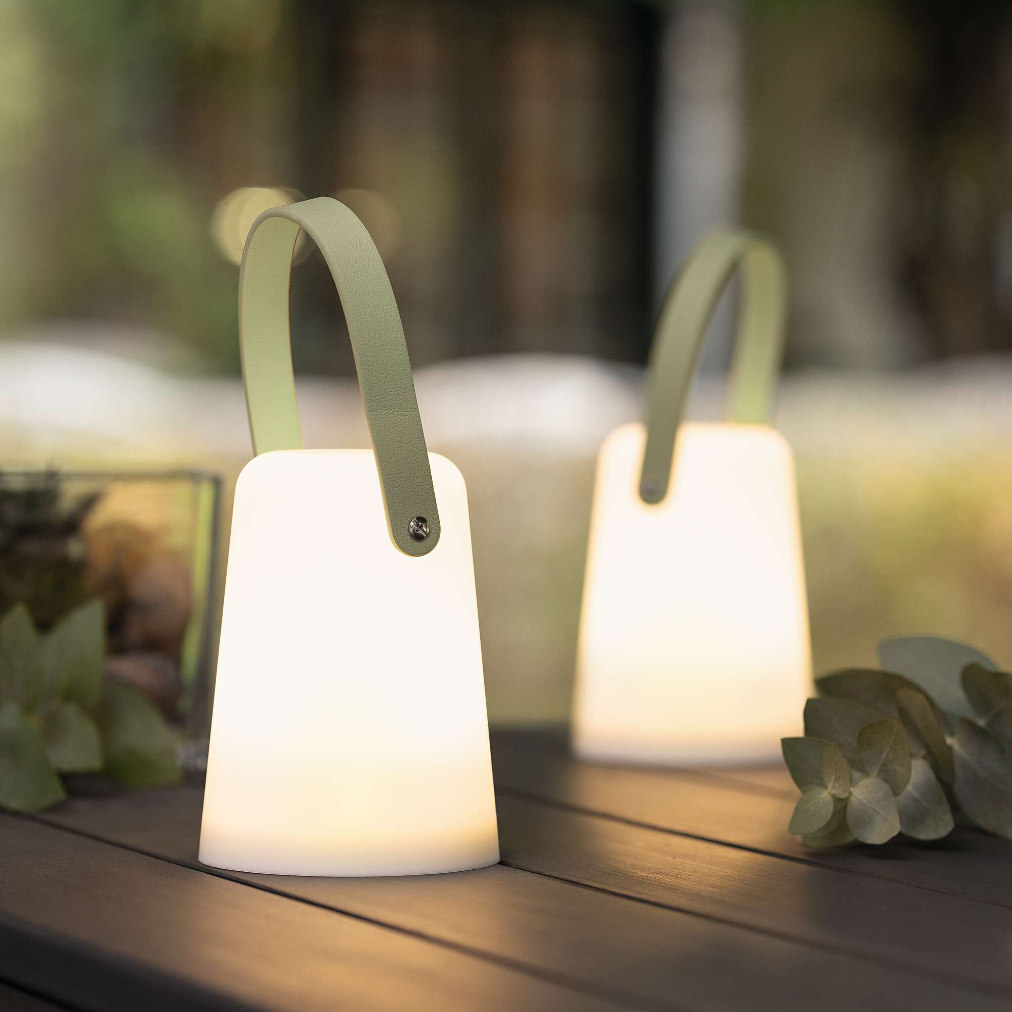 LED-Lampe "Green Handle"  im Frank Flechtwaren Online Shop kaufen