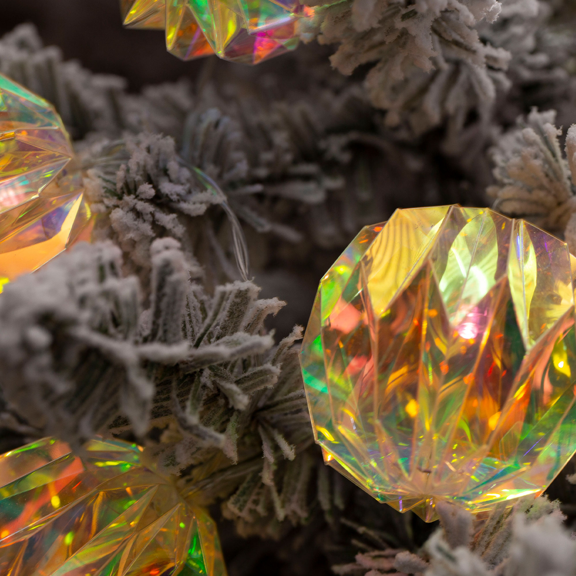 LED-Lichterkette "Rainbow-Balls"  im Frank Flechtwaren Online Shop für LED-Lichterketten kaufen