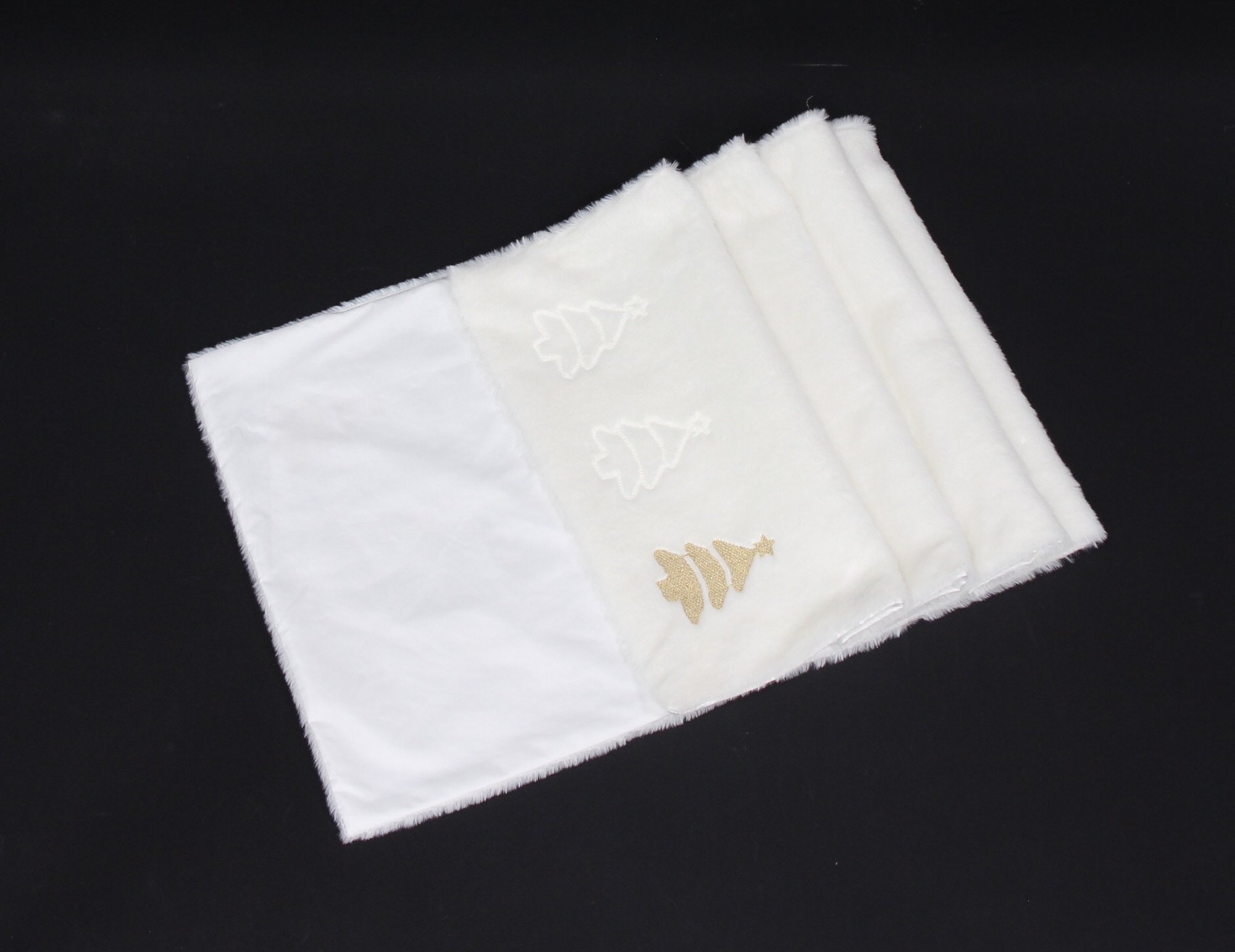 Tischläufer "Wintertanne"  im Frank Flechtwaren Online Shop für Tischläufer kaufen