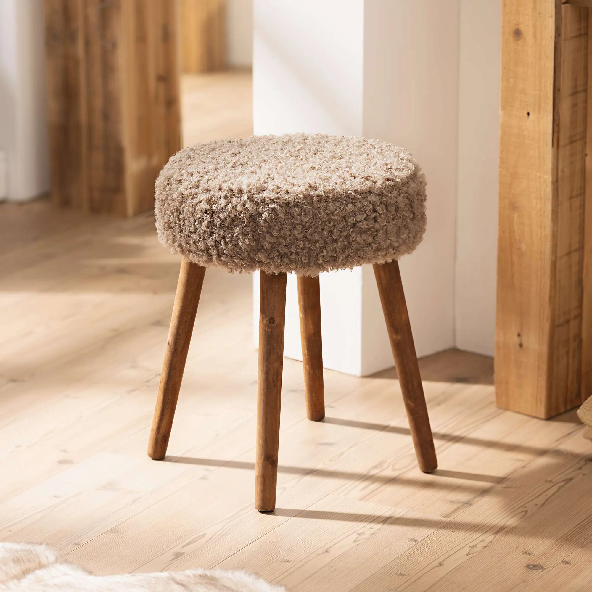 Hocker "Curly Cover"  im Frank Flechtwaren Online Shop kaufen
