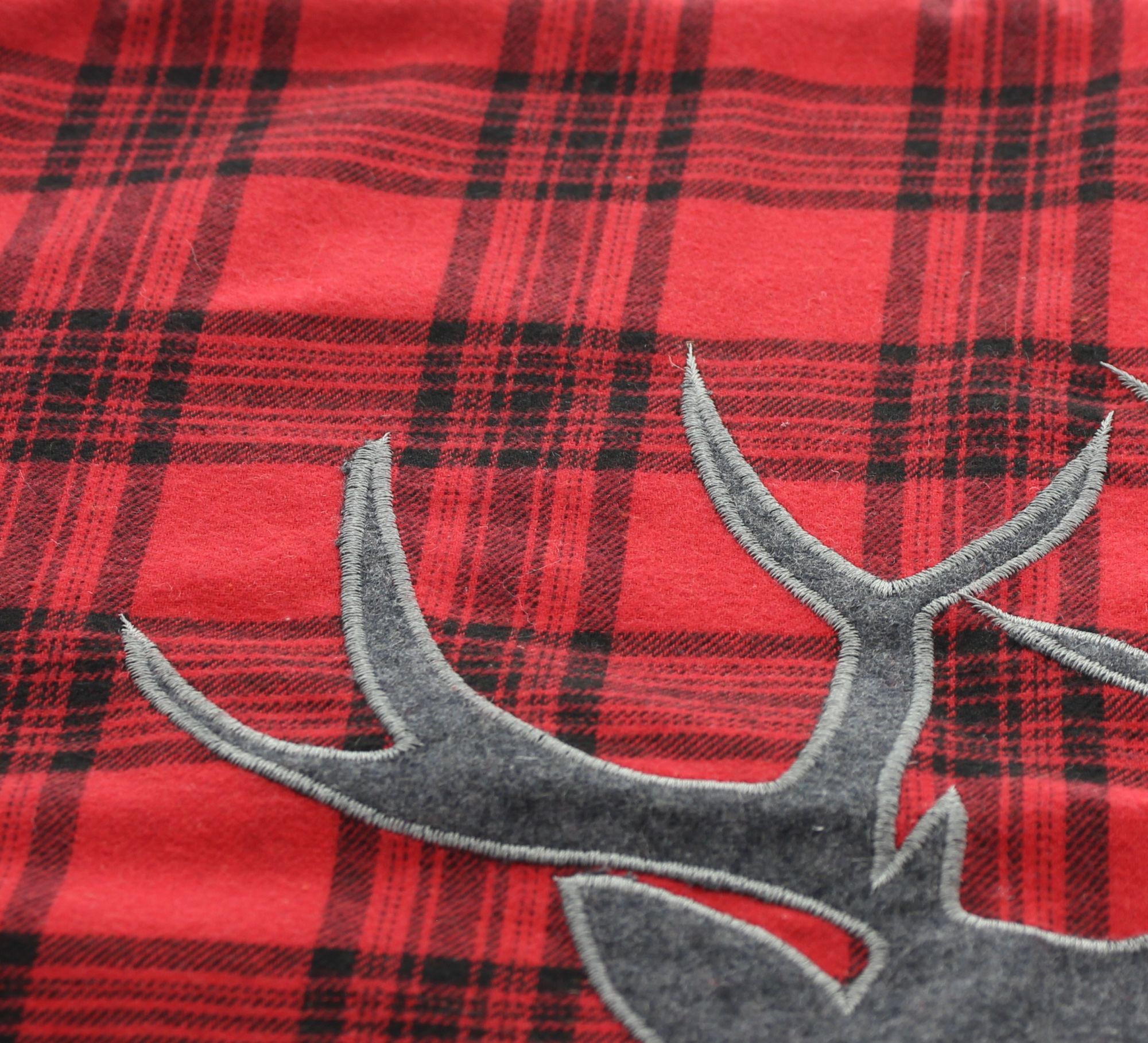 Kissenhülle "Hirsch-Karo" im Frank Flechtwaren Online Shop für Herbst kaufen Kissenhülle "Hirsch-Karo" im Frank Flechtwaren Online Shop für Herbst kaufen