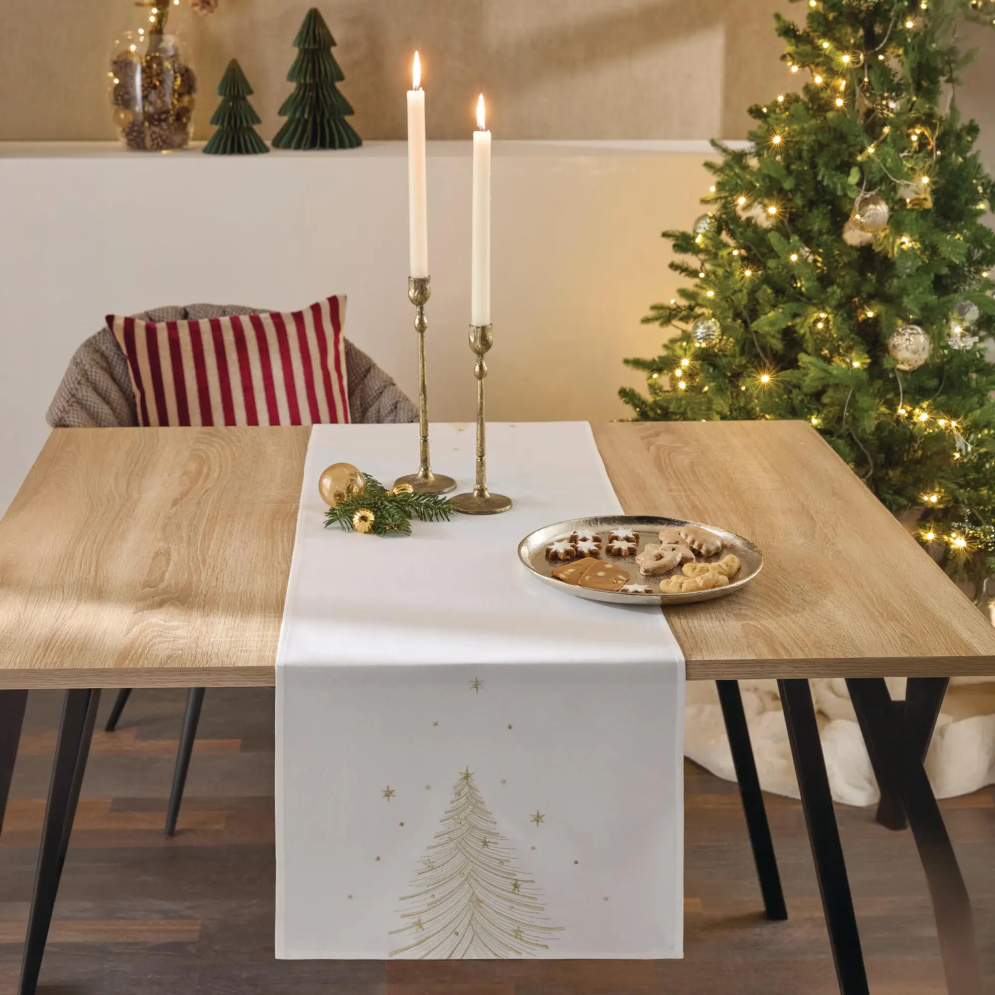 Tischläufer "Golden Christmas"  im Frank Flechtwaren Online Shop kaufen