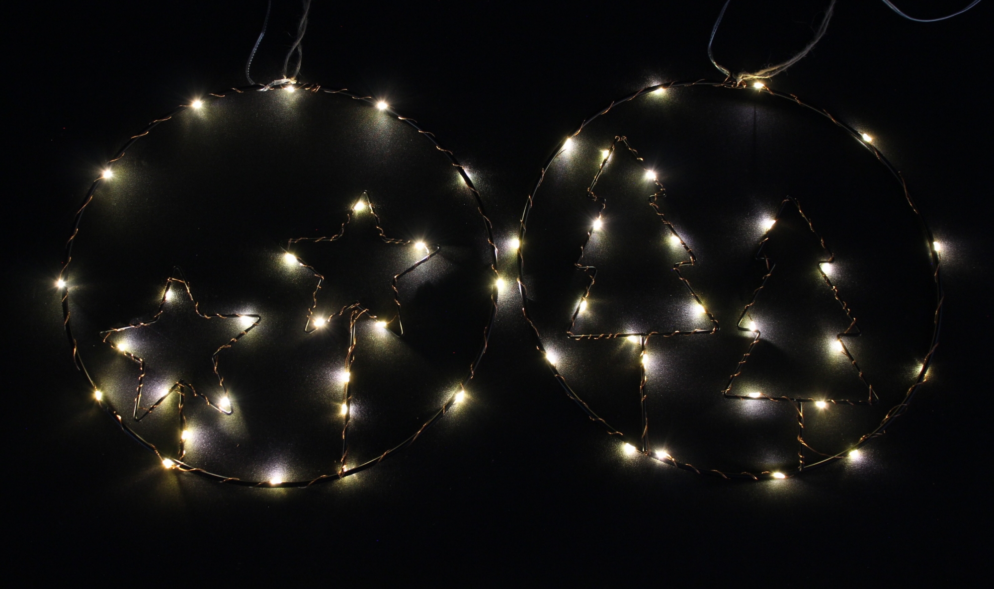 LED-Hänger "Sterne &amp; Tannen", 2er Set  im Frank Flechtwaren Online Shop für Dekohänger  kaufen