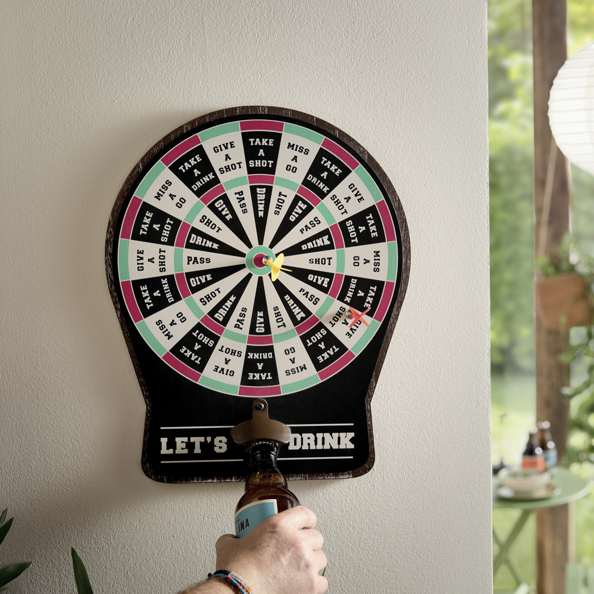 Dartscheibe "Take a Drink"  im Frank Flechtwaren Online Shop kaufen