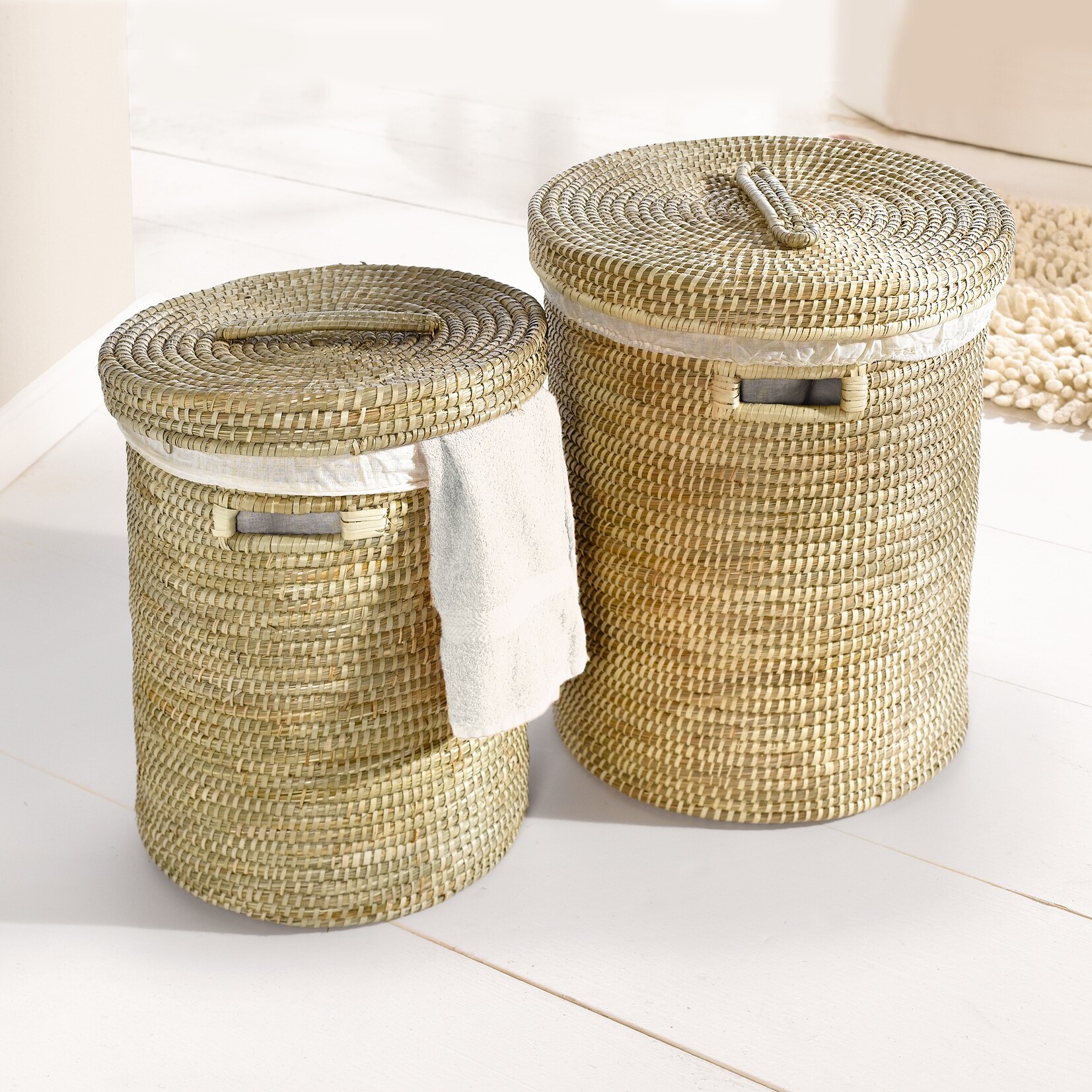Acheter Panier à linge avec couvercle, GM  dans la boutique en ligne de Frank Flechtwaren