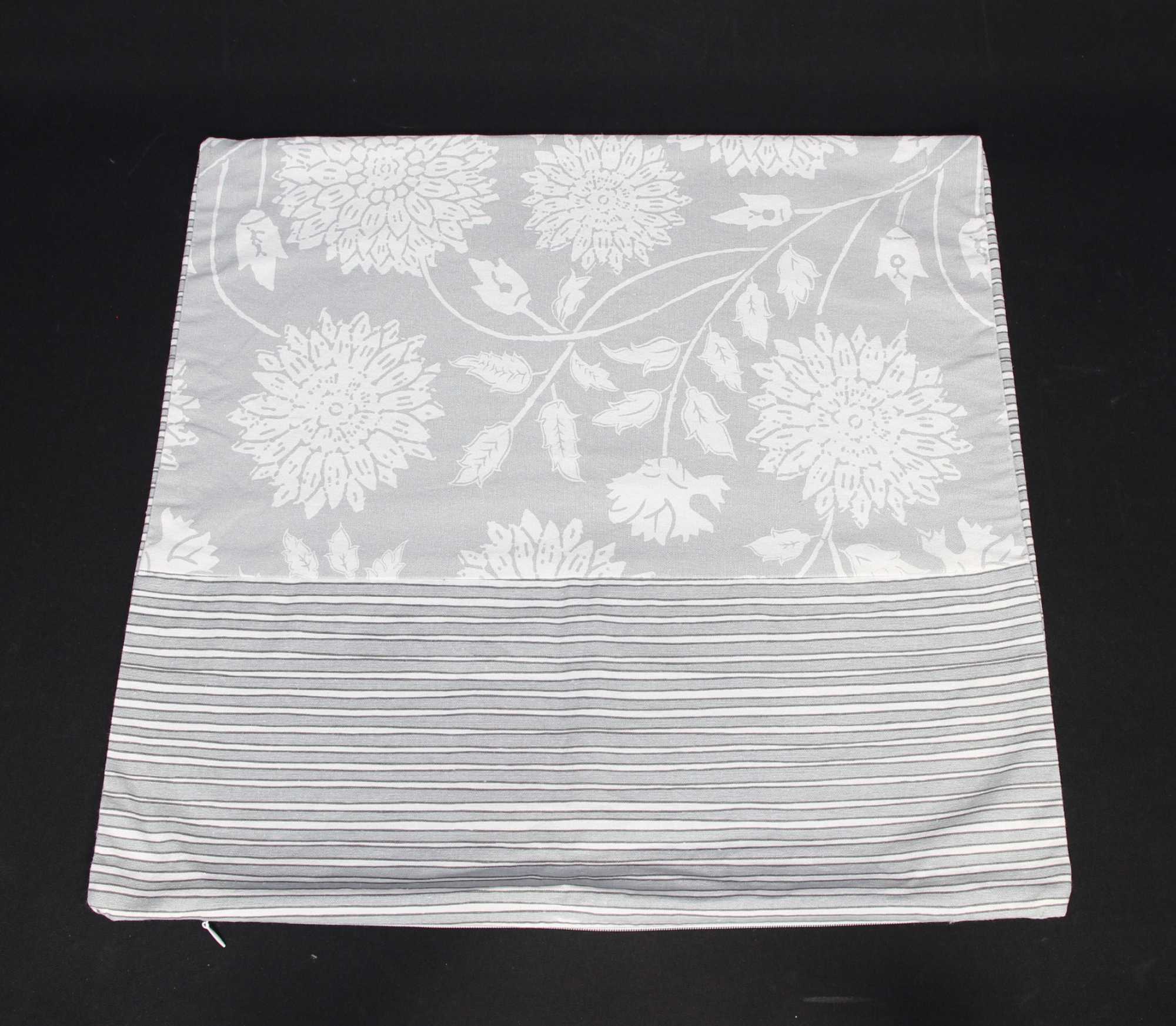 Acheter Housse de coussin "Flora" dans la boutique en ligne de Frank Flechtwaren pour Remplissages Acheter Housse de coussin "Flora" dans la boutique en ligne de Frank Flechtwaren pour Remplissages
