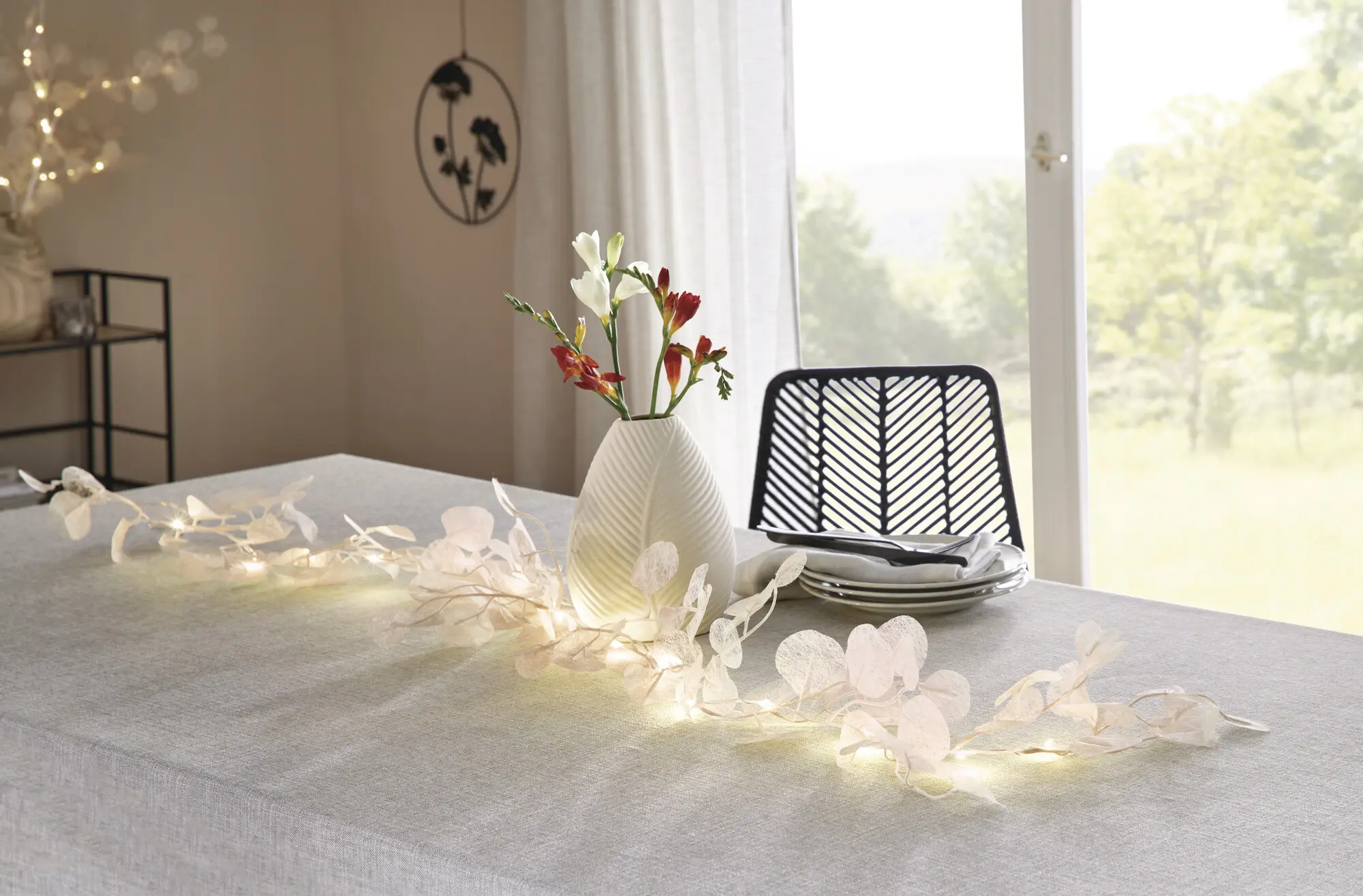 LED-Girlande "Soft Leaves" im Frank Flechtwaren Online Shop für Ostern kaufen LED-Girlande "Soft Leaves" im Frank Flechtwaren Online Shop für Ostern kaufen