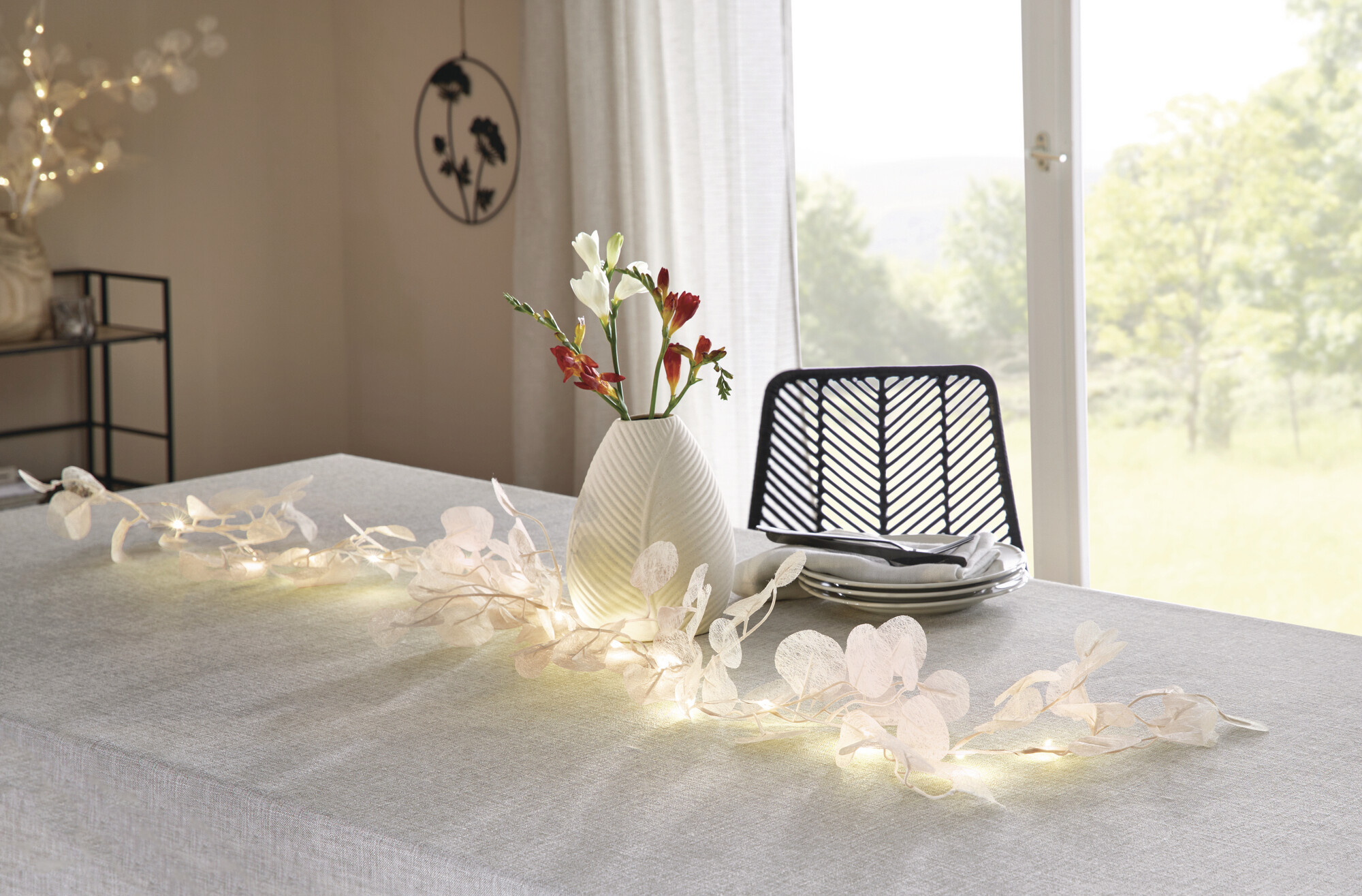 LED-Girlande "Soft Leaves" im Frank Flechtwaren Online Shop für Ostern kaufen LED-Girlande "Soft Leaves" im Frank Flechtwaren Online Shop für Ostern kaufen
