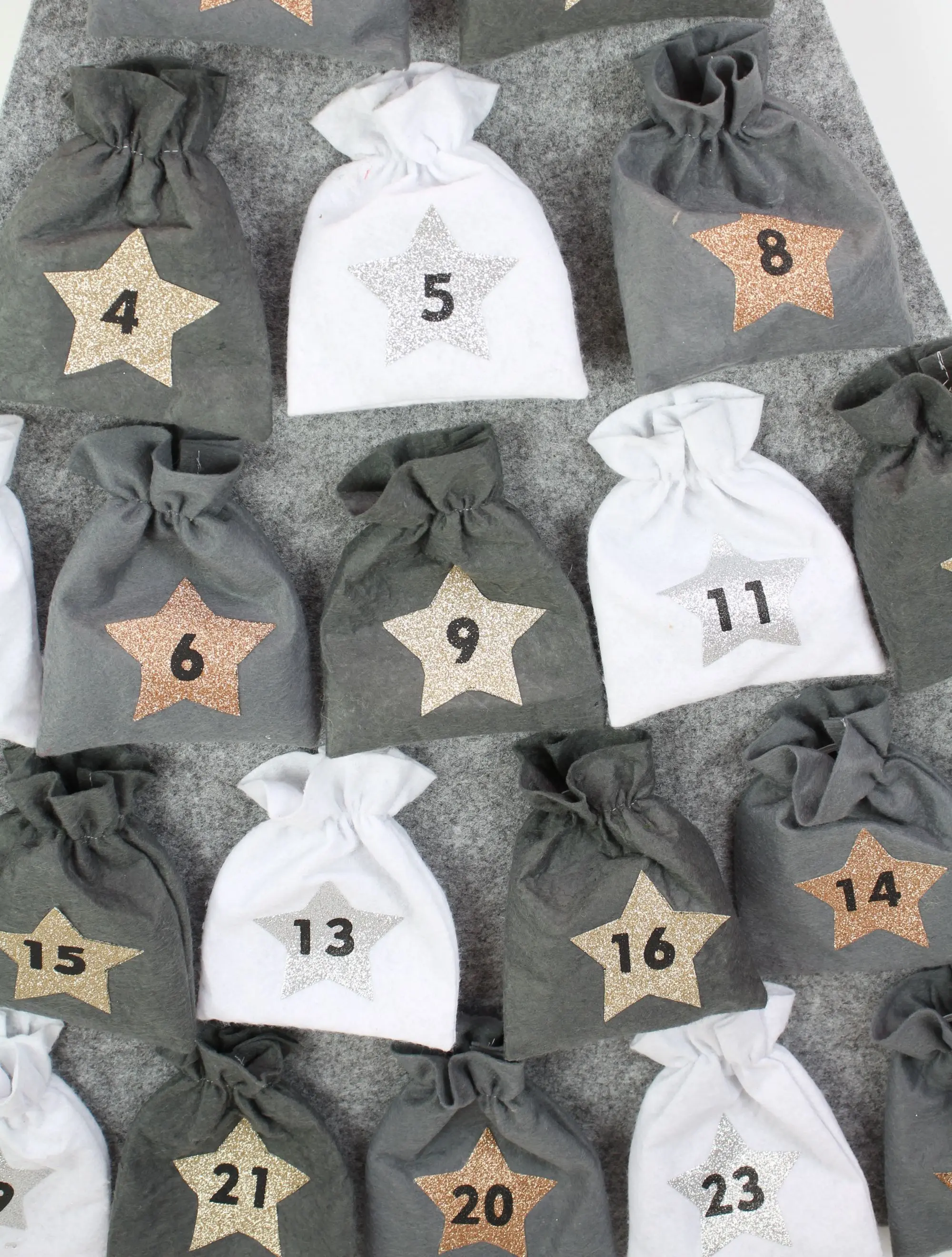 Adventskalender "Tannenbaum"  im Frank Flechtwaren Online Shop für Adventskalender kaufen