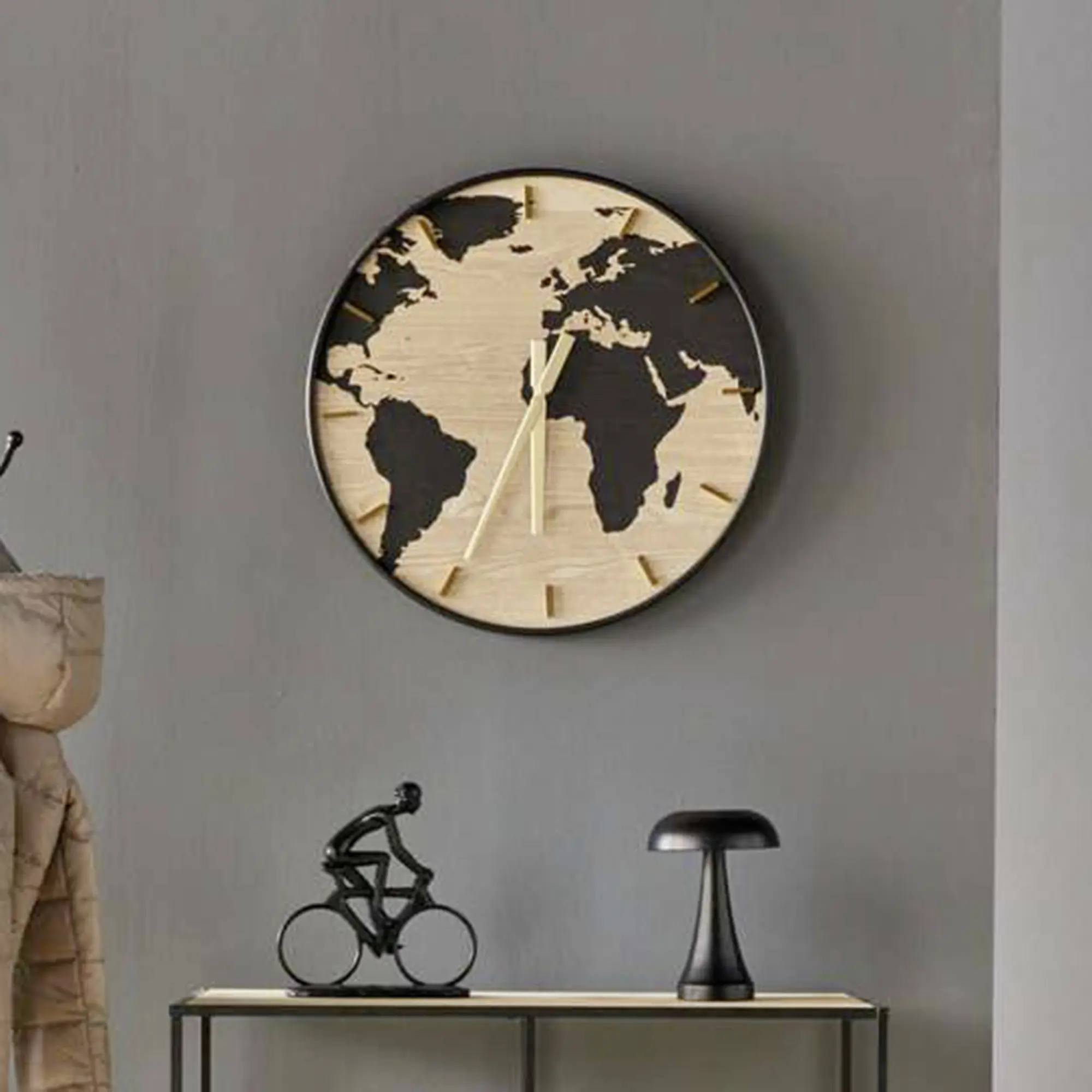 Wanduhr "Globetrotter"  im Frank Flechtwaren Online Shop kaufen