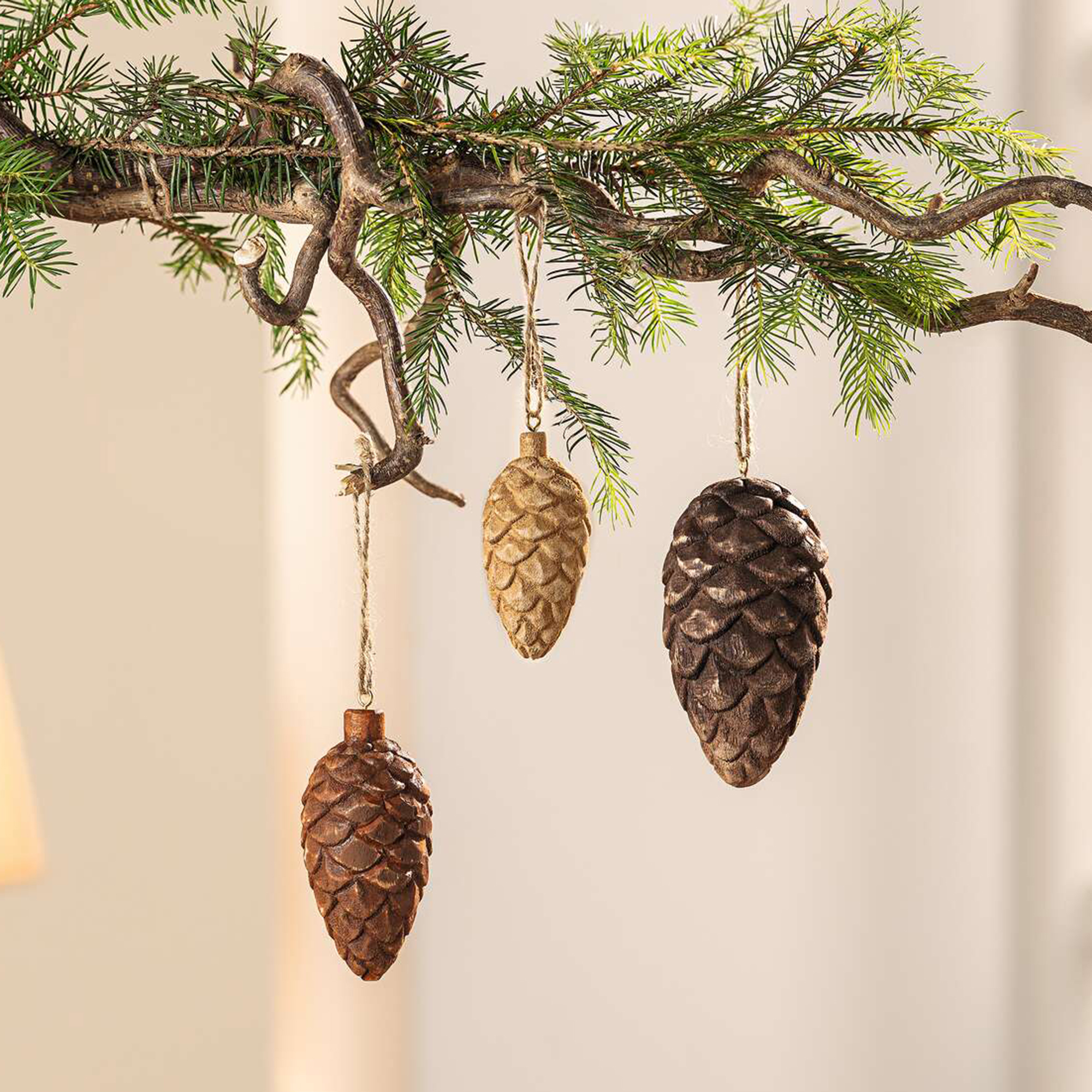 Hänger "Tannenzapfen", 3er Set  im Frank Flechtwaren Online Shop für Titelserie Herbst/Winter kaufen