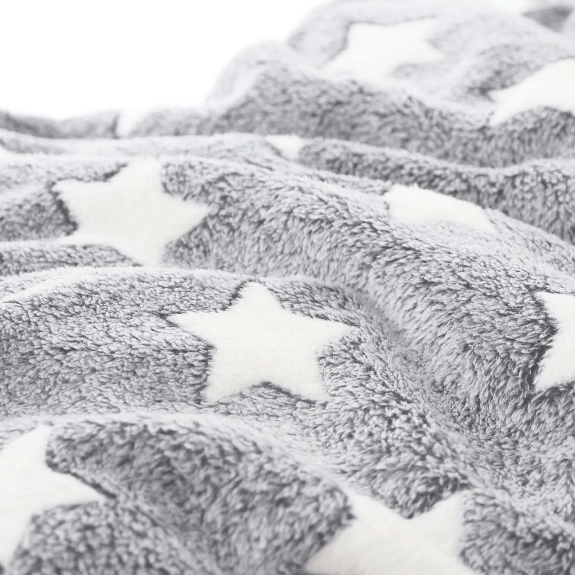 Kuscheldecke "White-Stars"  im Frank Flechtwaren Online Shop für Kinderzimmer kaufen