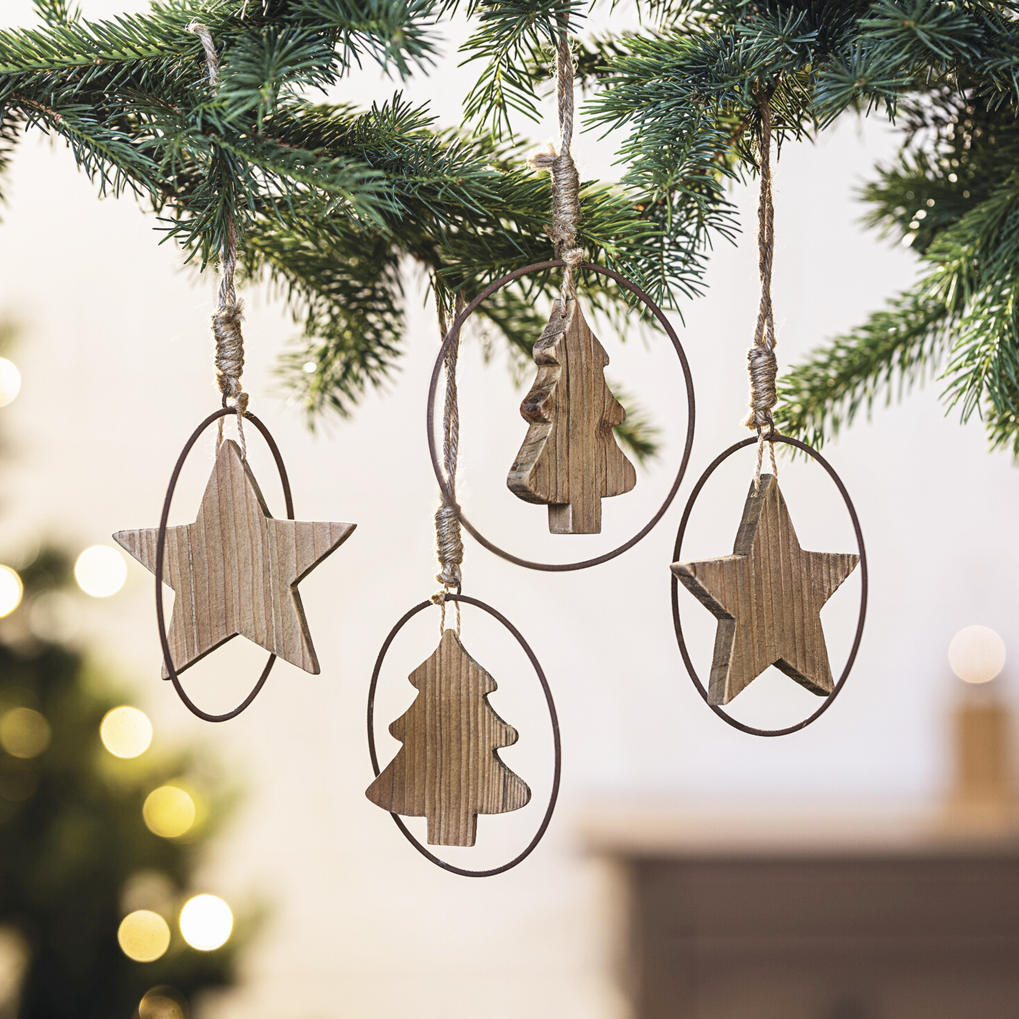 Weihnachtshänger "Stern & Tanne", 4er Set im Frank Flechtwaren Online Shop für Weihnachten kaufen Weihnachtshänger "Stern & Tanne", 4er Set im Frank Flechtwaren Online Shop für Weihnachten kaufen