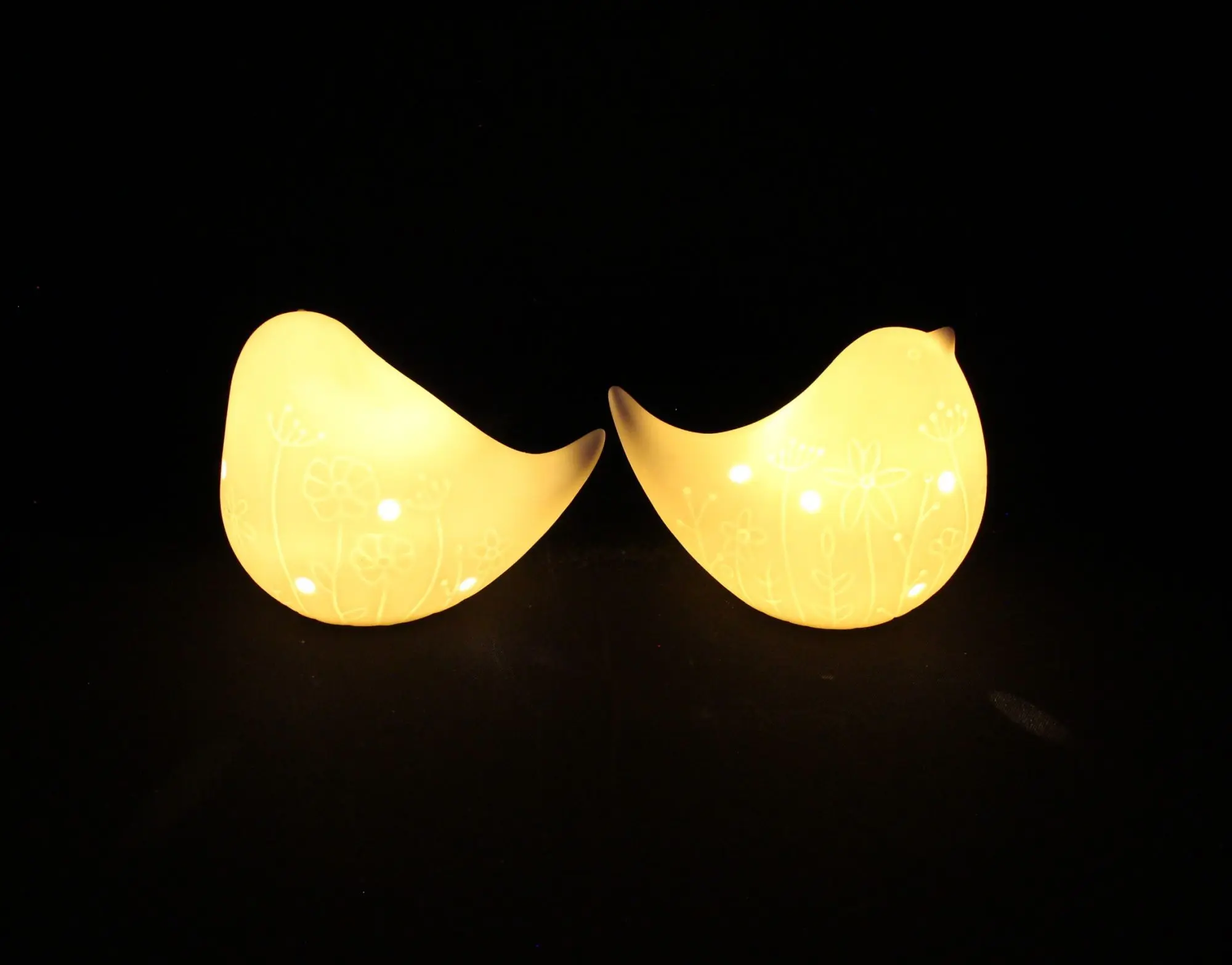 LED-Vogel "Blumenwiese", 2er Set im Frank Flechtwaren Online Shop für Ostern kaufen LED-Vogel "Blumenwiese", 2er Set im Frank Flechtwaren Online Shop für Ostern kaufen