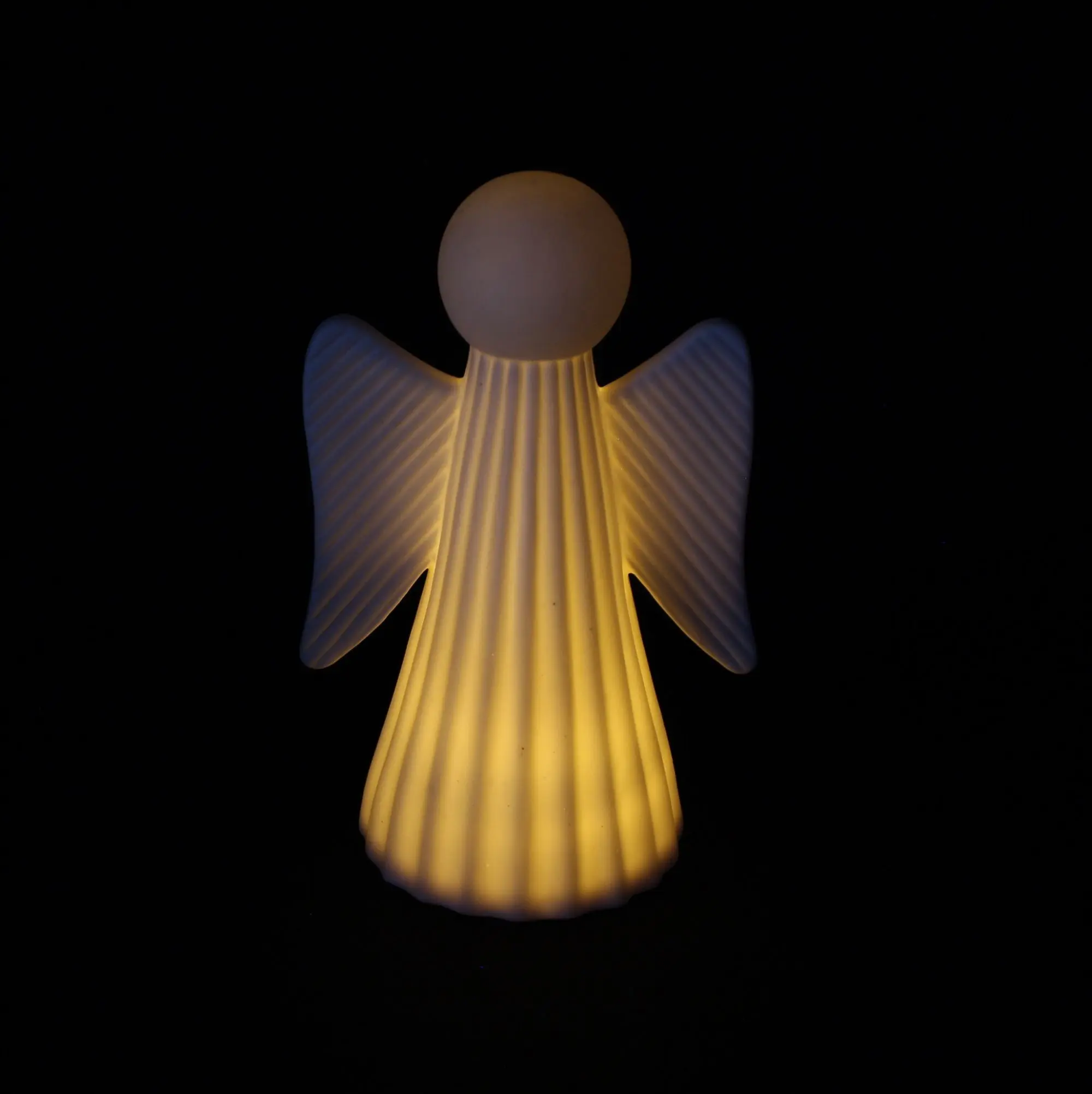 LED-Engel "White"  im Frank Flechtwaren Online Shop für Engel kaufen