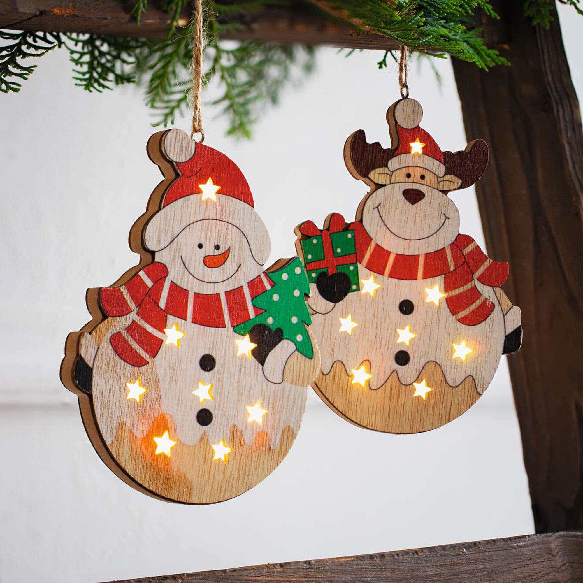 LED-Hänger "Schneemann & Elch", 2er Set im Frank Flechtwaren Online Shop für Weihnachten kaufen LED-Hänger "Schneemann & Elch", 2er Set im Frank Flechtwaren Online Shop für Weihnachten kaufen