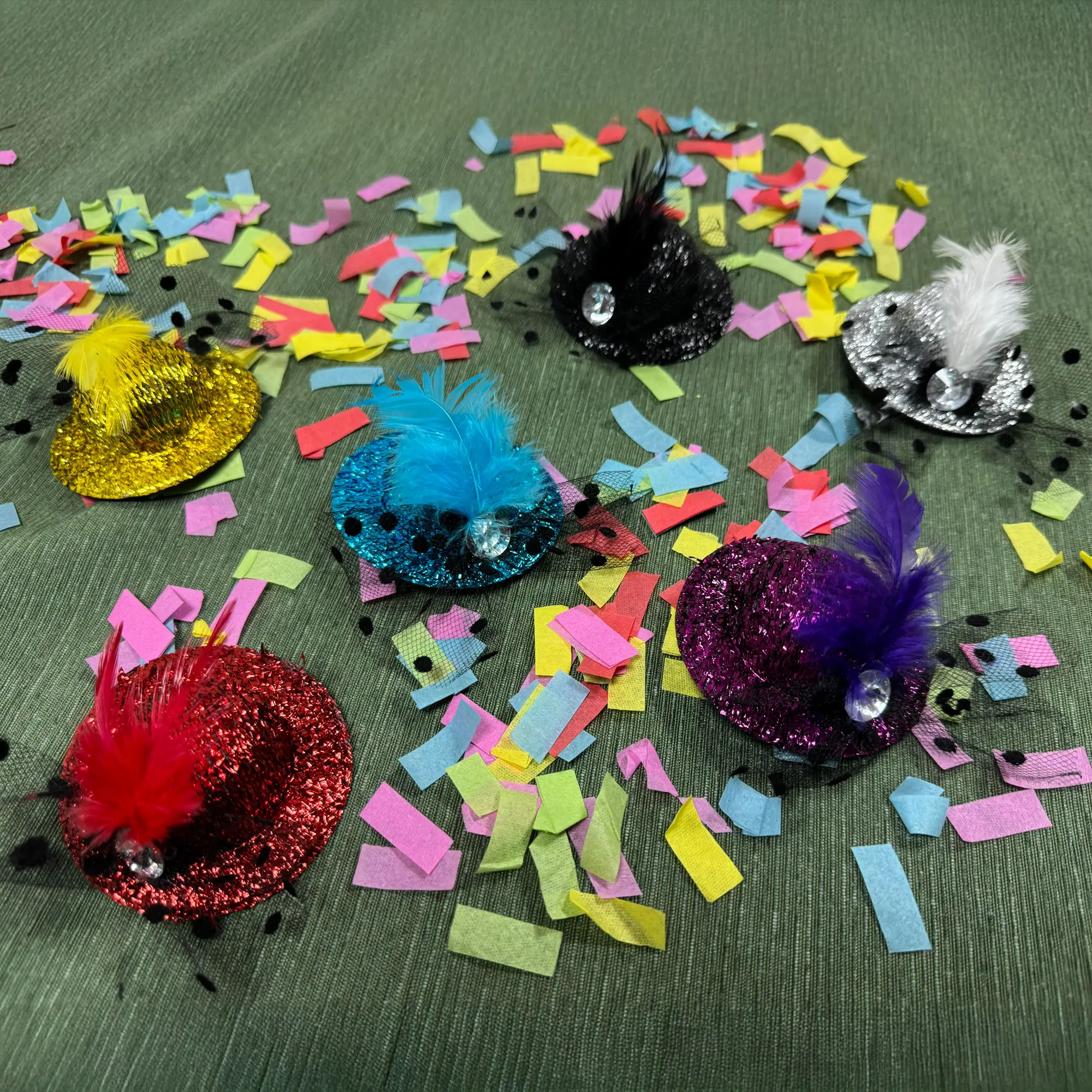 Party-Hut "Glitzer" mit Feder, 4er Set  im Frank Flechtwaren Online Shop kaufen